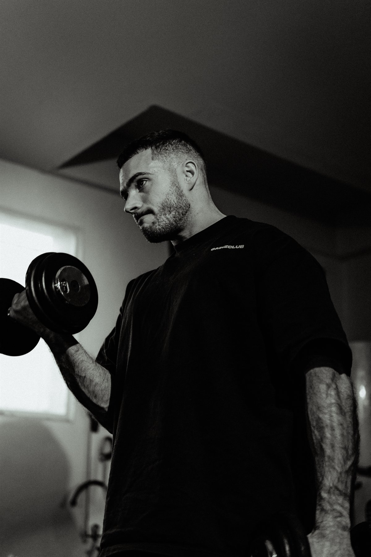 Grégory Montillon dans une salle de sport